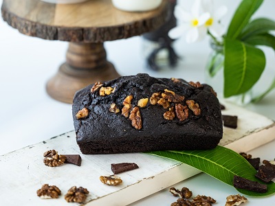 Chocolate Teacakes with Raspberry Jam - Savor the Flavour